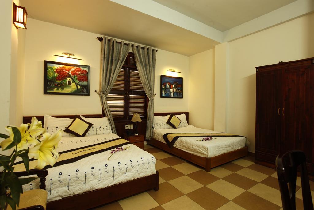Camry Hotel Da Nang Buitenkant foto