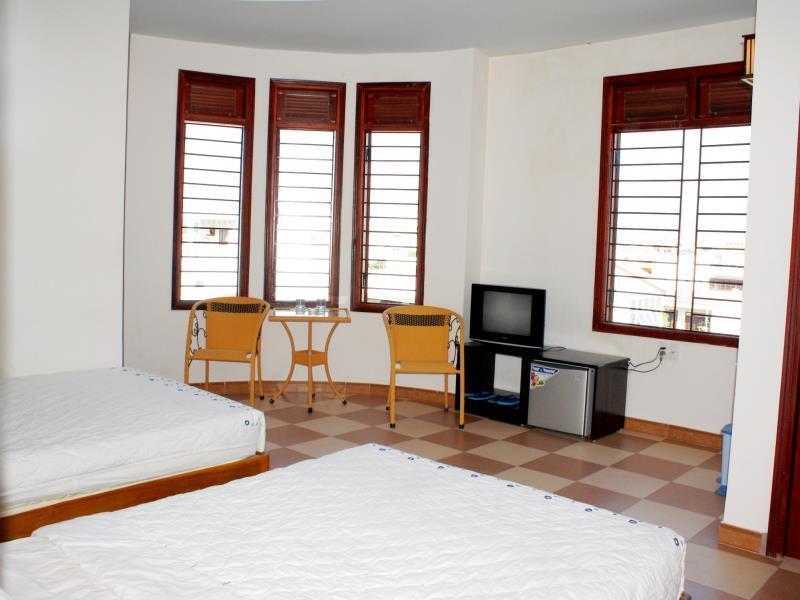 Camry Hotel Da Nang Buitenkant foto